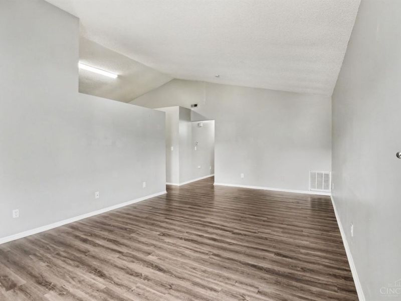 3753 Lacy Court, Middletown, OH 45044 Photo 6