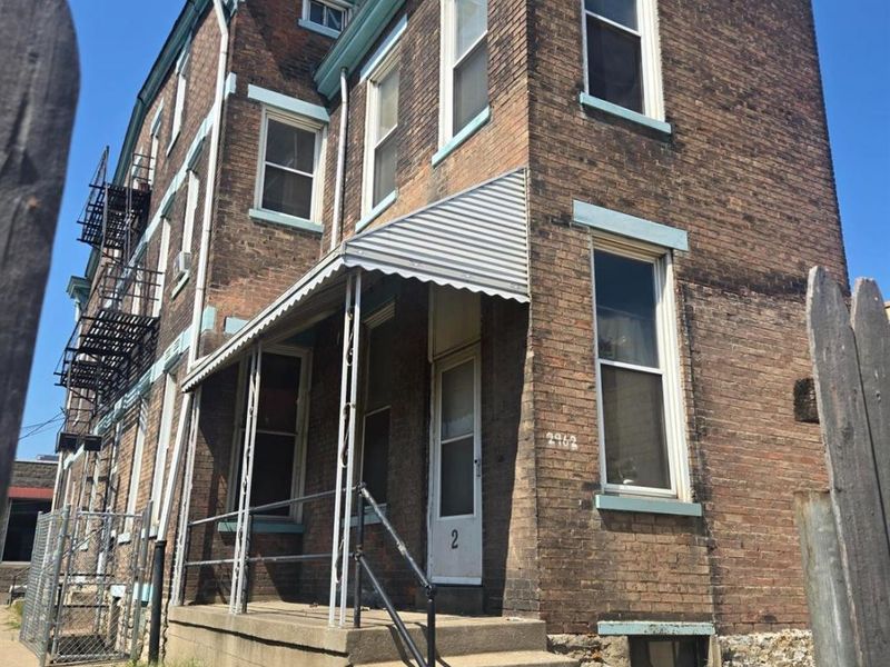 2962 Burlington Place, Cincinnati, OH 45225 Photo 3
