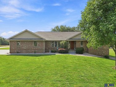 445 S Grand Street, Greenwood, NE 68366