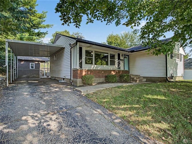132 Circle Drive, Fairborn, OH 45324 Photo 2