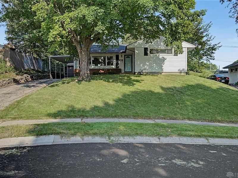 132 Circle Drive, Fairborn, OH 45324 Photo 3