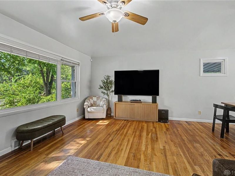 132 Circle Drive, Fairborn, OH 45324 Photo 7