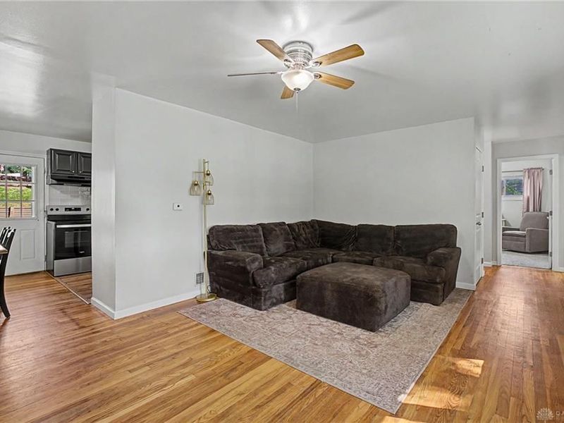 132 Circle Drive, Fairborn, OH 45324 Photo 9