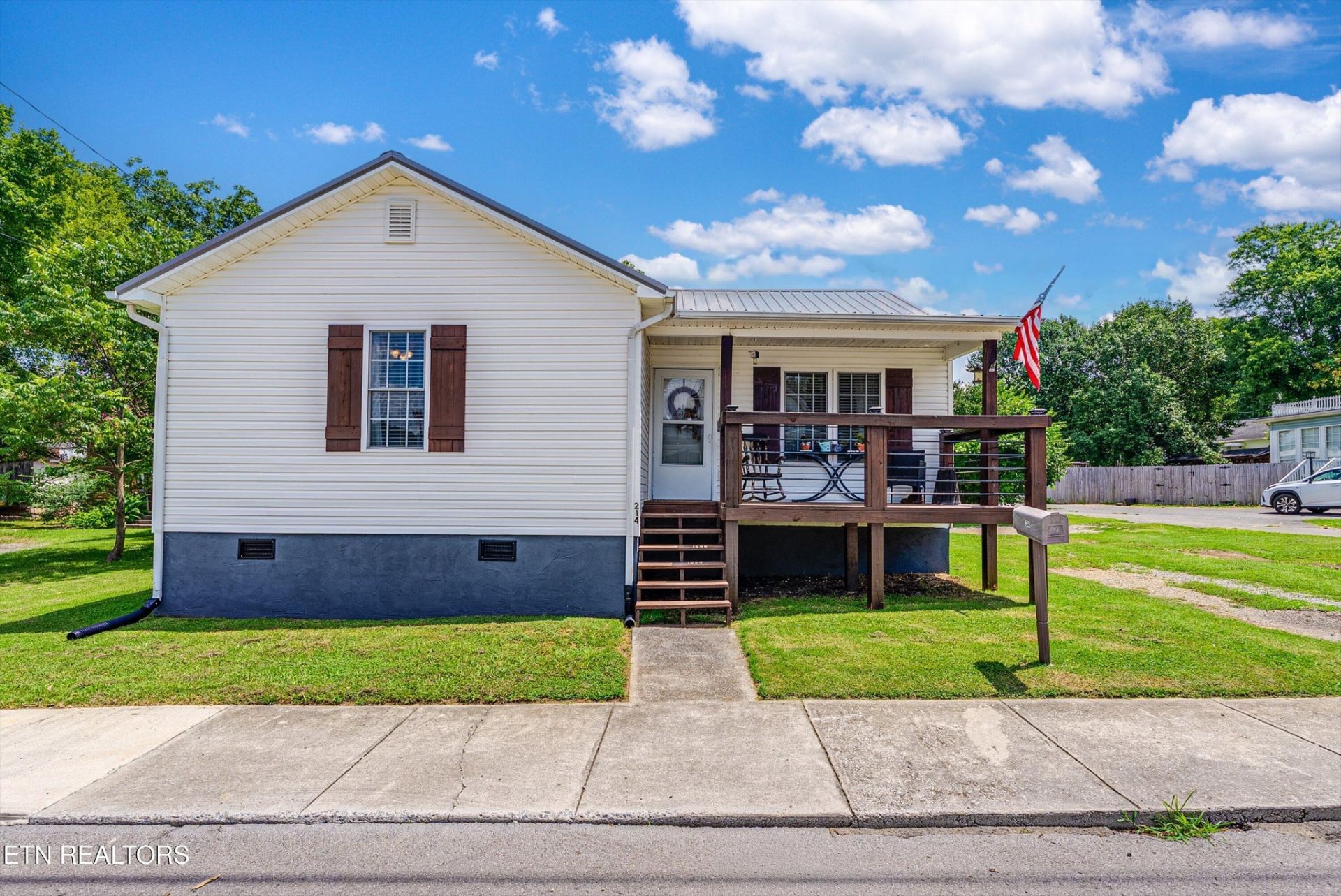 214 S Church St , Rogersville, TN 37857 Main Photo