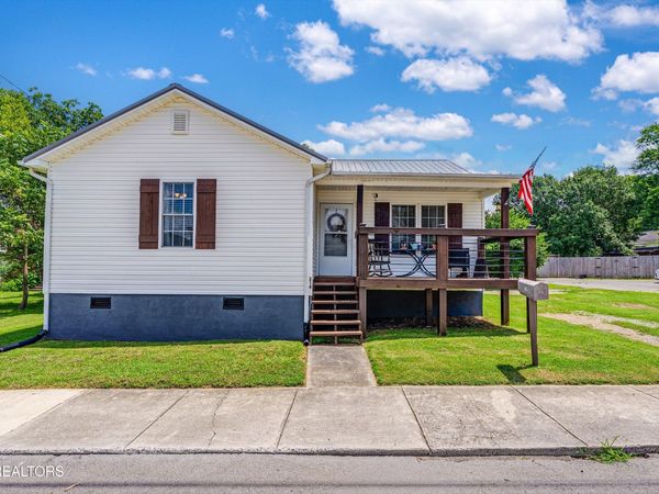 214 S Church St , Rogersville, TN 37857