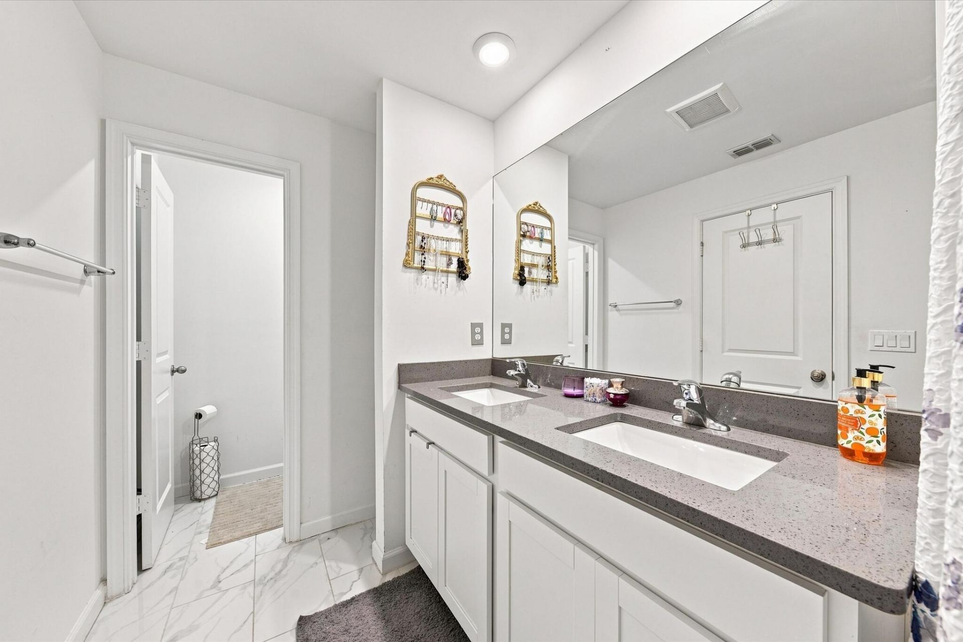 6351 Sailpointe Lane, West Palm Beach, FL 33413 Photo