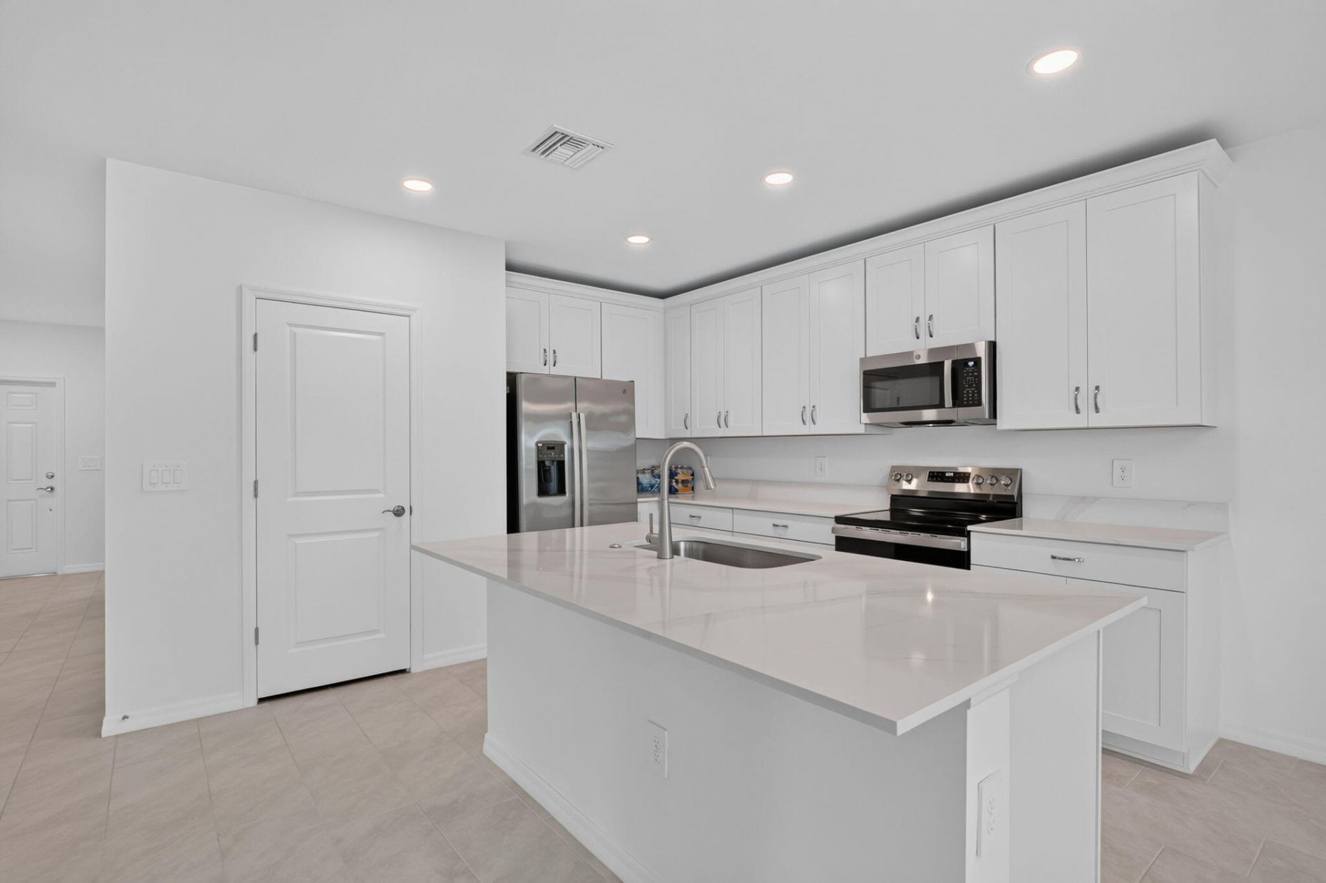 243 Lakeside Breeze Way, Lehigh Acres, FL 33936 Photo