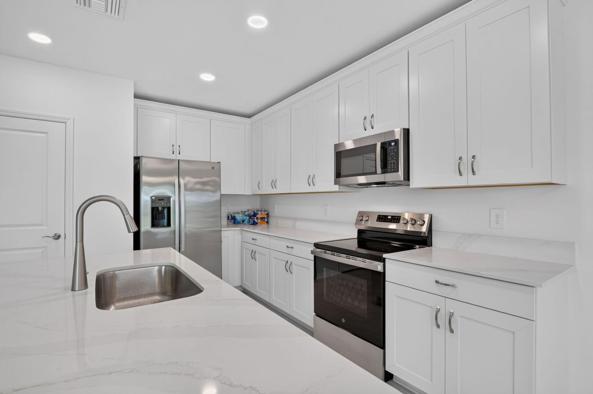 243 Lakeside Breeze Way, Lehigh Acres, FL 33936 Photo