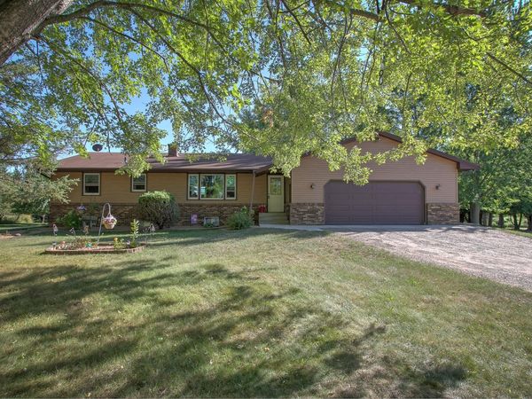 4444 297th Avenue NE, Isanti, MN 55040