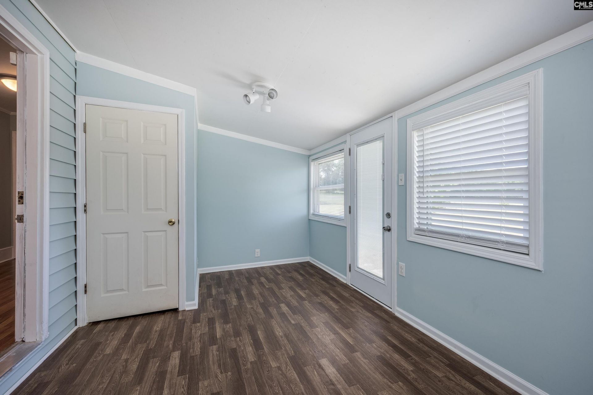 1847 Bookman Road  Photo 18