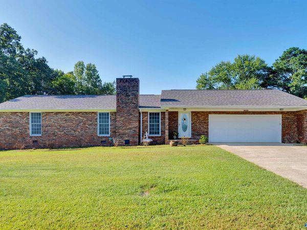 1609 Byron Road, Scottsboro, AL 35769