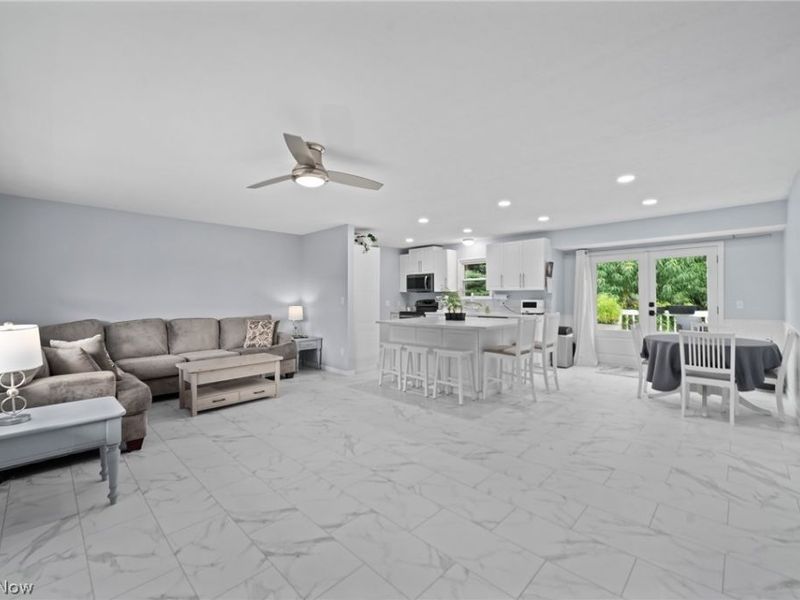 10461 Fort Laurens Road NW, Bolivar, OH 44612 Photo 13