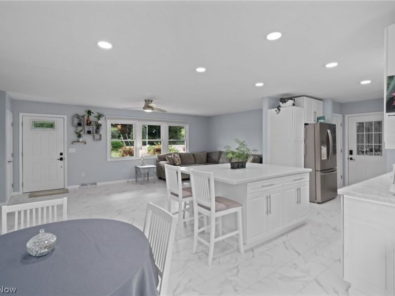 10461 Fort Laurens Road NW, Bolivar, OH 44612 Photo 16