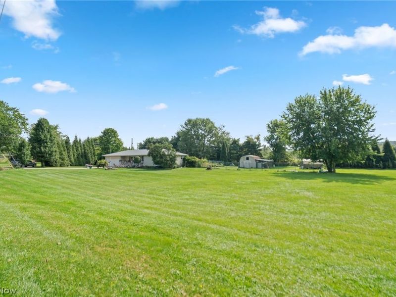 10461 Fort Laurens Road NW, Bolivar, OH 44612 Photo 3