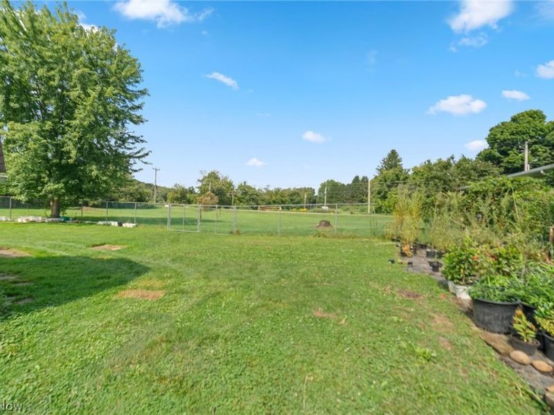 10461 Fort Laurens Road NW, Bolivar, OH 44612 Photo 37