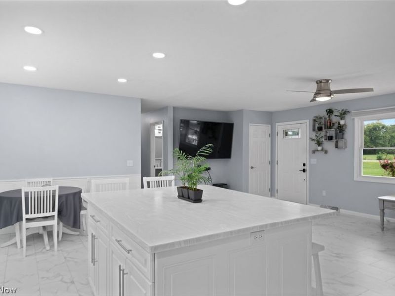10461 Fort Laurens Road NW, Bolivar, OH 44612 Photo 7