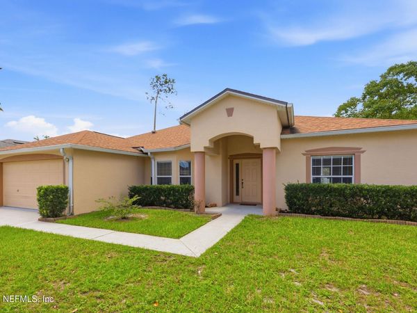 28 BECKNER Lane, Palm Coast, FL 32137