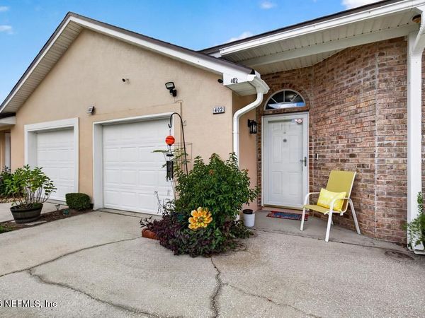11 NORTHSIDE Drive S, Unit 402, Jacksonville, FL 32218