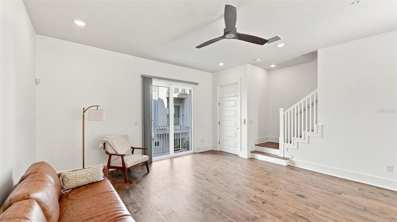 516 Laurel Park Drive, Sarasota, FL 34236 Photo
