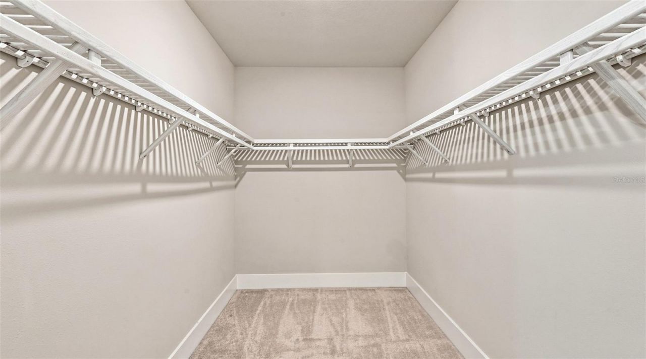 516 Laurel Park Drive, Sarasota, FL 34236 Photo
