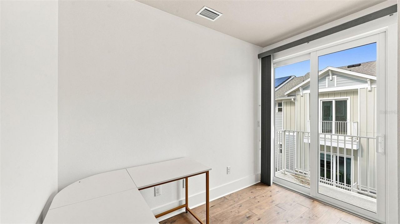 516 Laurel Park Drive, Sarasota, FL 34236 Photo