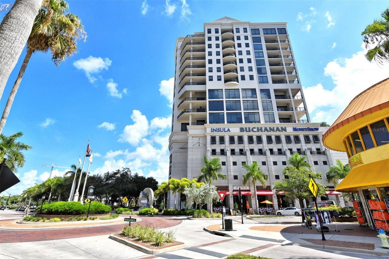 516 Laurel Park Drive, Sarasota, FL 34236 Photo