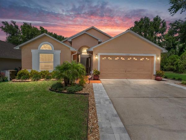 1123 W GREENLEY AVENUE W, GROVELAND, FL 34736