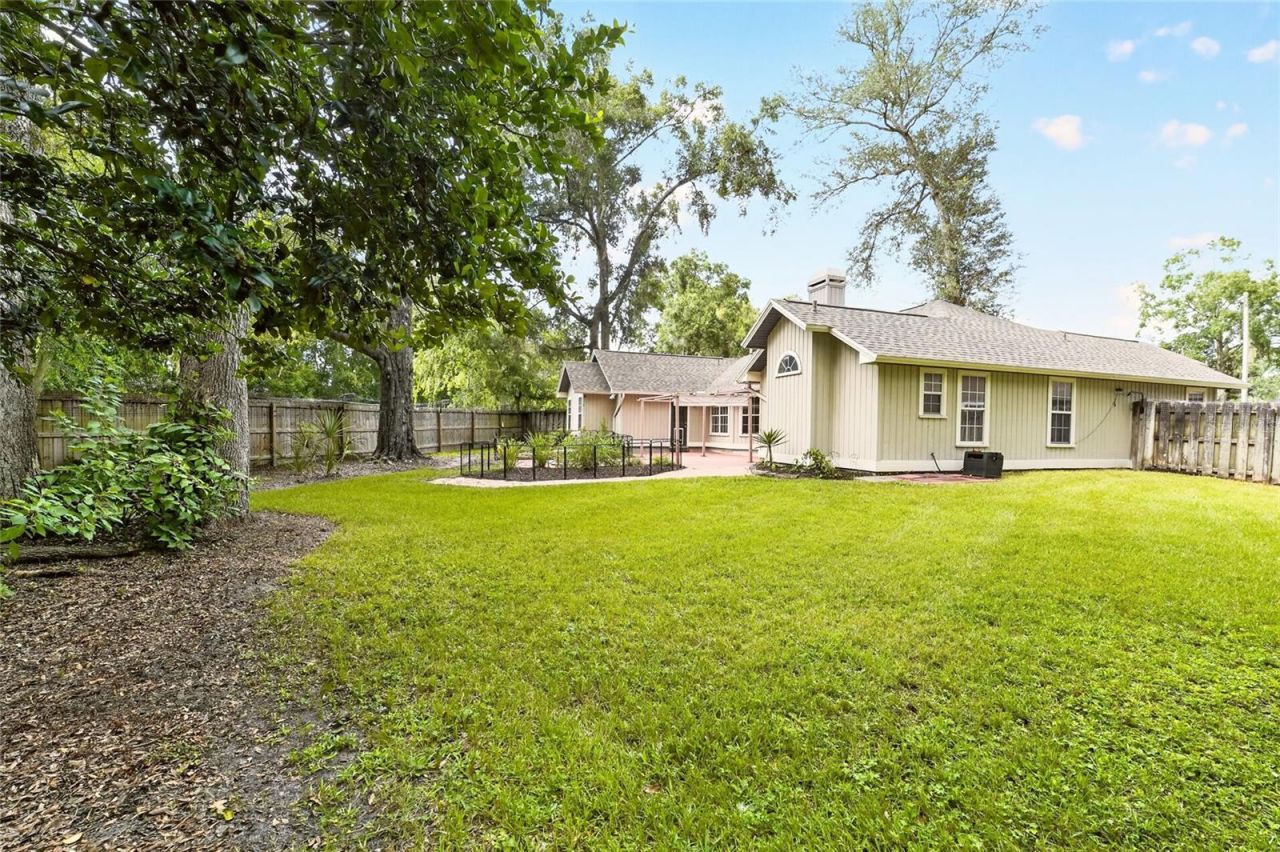 1118 SW 82nd Terrace, Gainesville, FL 32607 Photo
