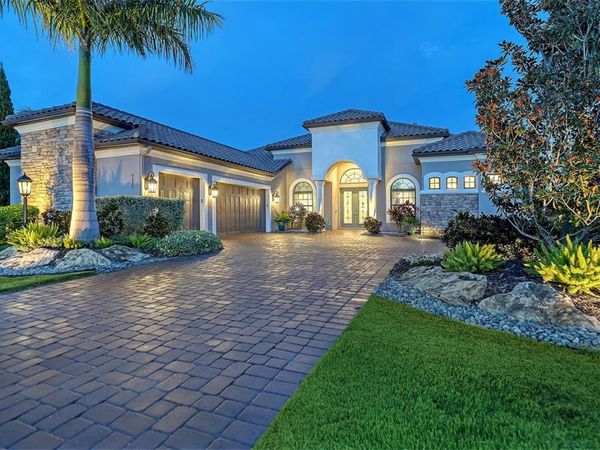 4829 BENITO COURT , BRADENTON, FL 34211