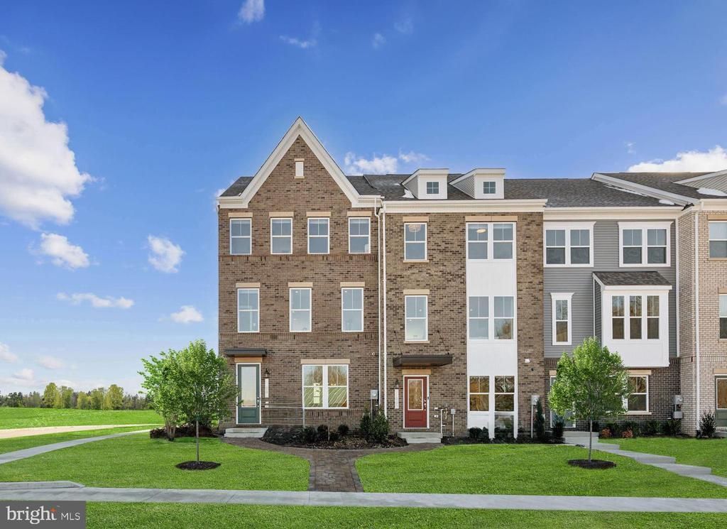 3620 Saint Amy Way, Bowie, MD 20716 Main Photo