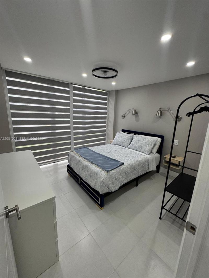 17011 N Bay Rd , Unit 106, Sunny Isles Beach, FL 33160 Photo