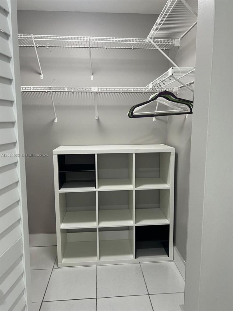 17011 N Bay Rd , Unit 106, Sunny Isles Beach, FL 33160 Photo