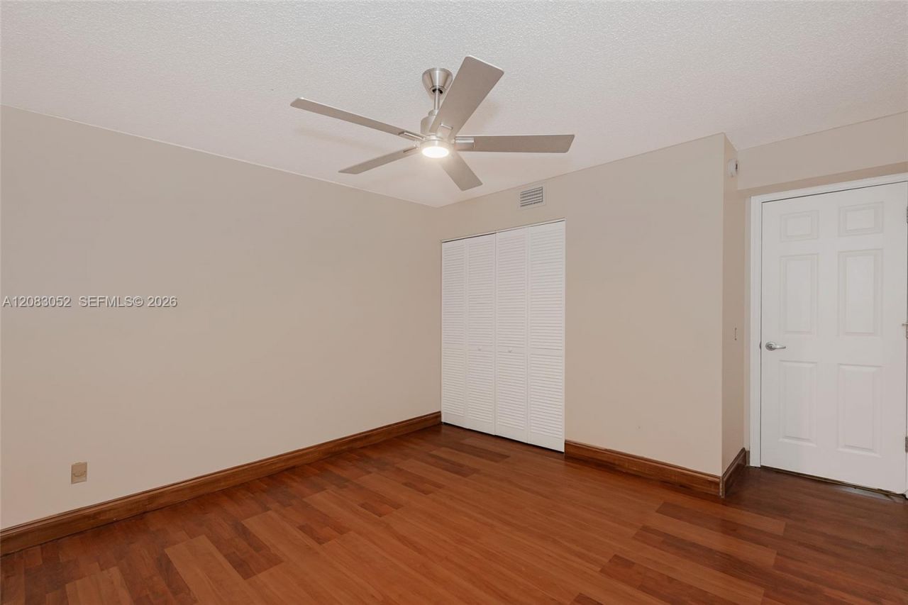 1504 NW 112th Ter, Pembroke Pines, FL 33026 Photo