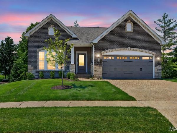 104 Quail Bluff Court , Wentzville, MO 63385