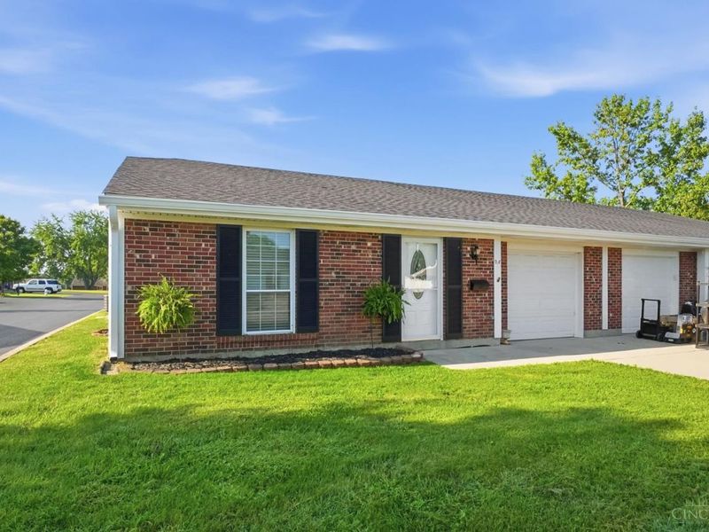 9 Meadow Lane, Unit A, Lebanon, OH 45036 Photo 3