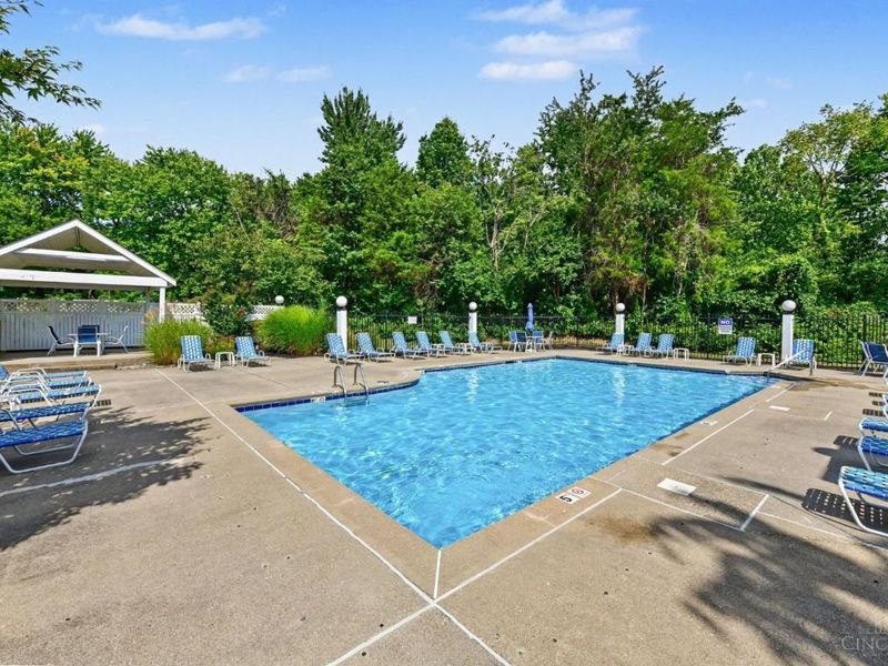 977 Cedar Ridge Drive, Unit 10, Pierce Township, OH 45245 Photo 16