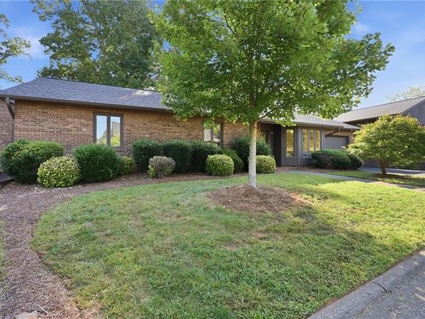 103 Briar Ridge Circle, Winston-Salem, NC 27104