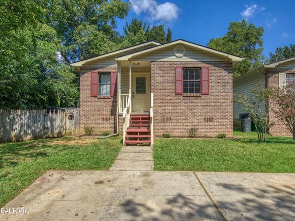 2001 Countryhill Lane, Knoxville, TN 37923