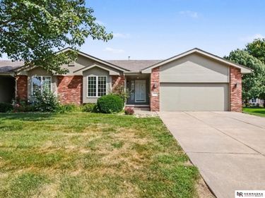 4927 N 134th Street, Omaha, NE 68164