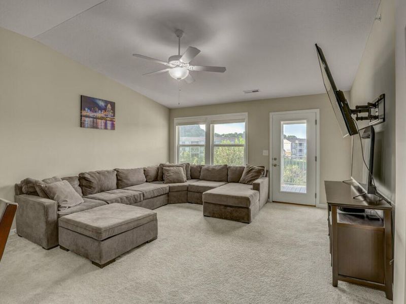 796 Yorkshire Drive, Alexandria, KY 41001 Photo 6