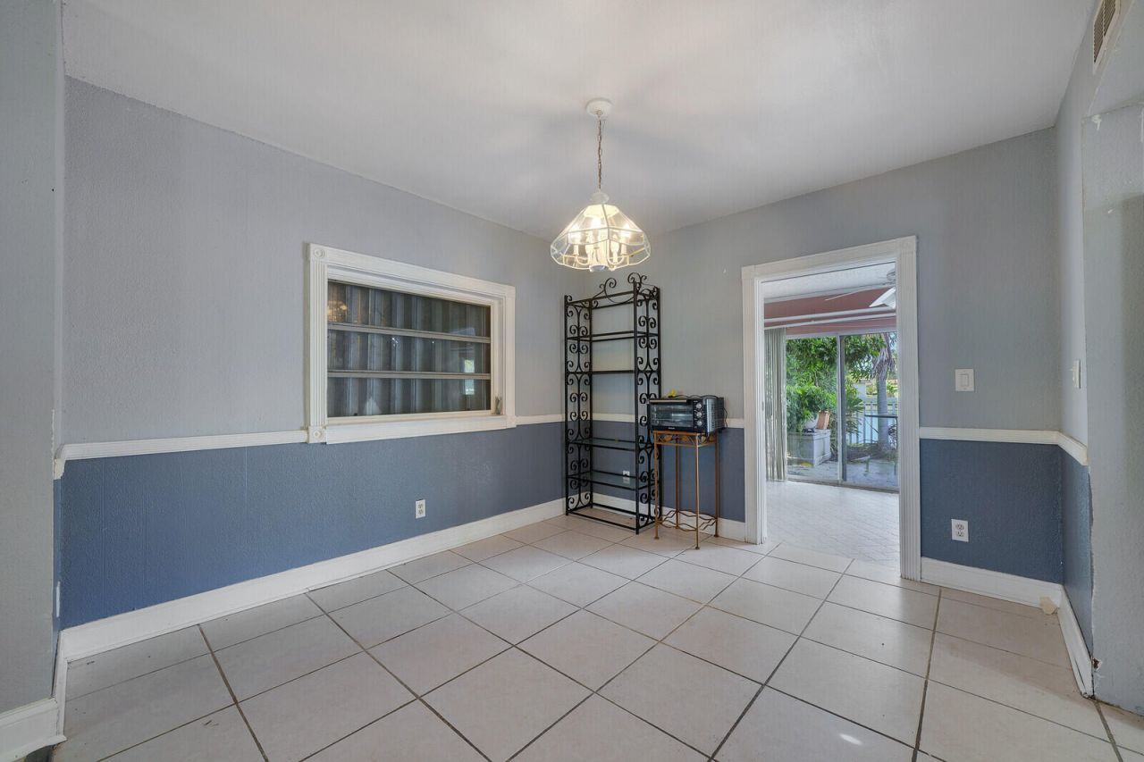 6311 NW 72nd Avenue, Tamarac, FL 33321 Photo