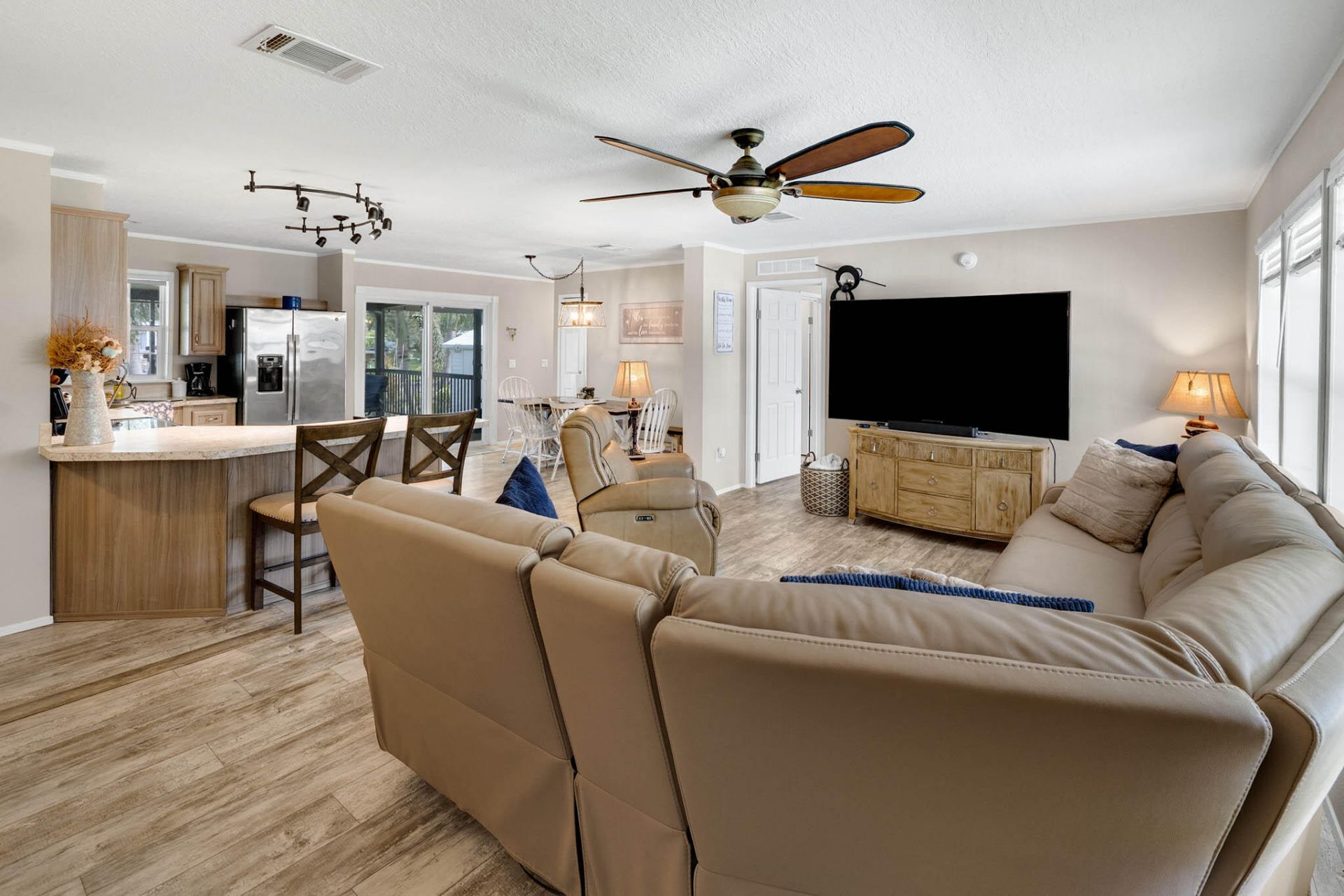 3207 SE 27th Street, Okeechobee, FL 34974 Photo