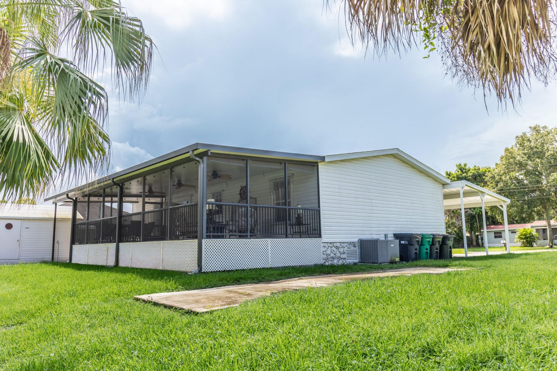 3207 SE 27th Street, Okeechobee, FL 34974 Photo