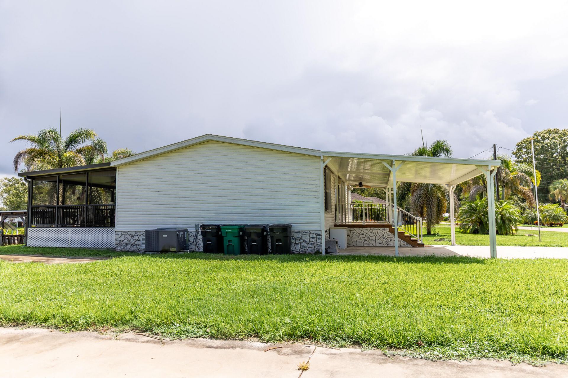 3207 SE 27th Street, Okeechobee, FL 34974 Photo