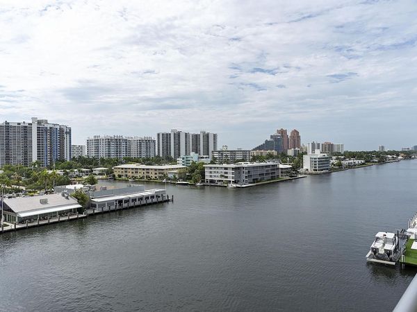 2900 NE 30th Street, Unit Apt 8j, Fort Lauderdale, FL 33306