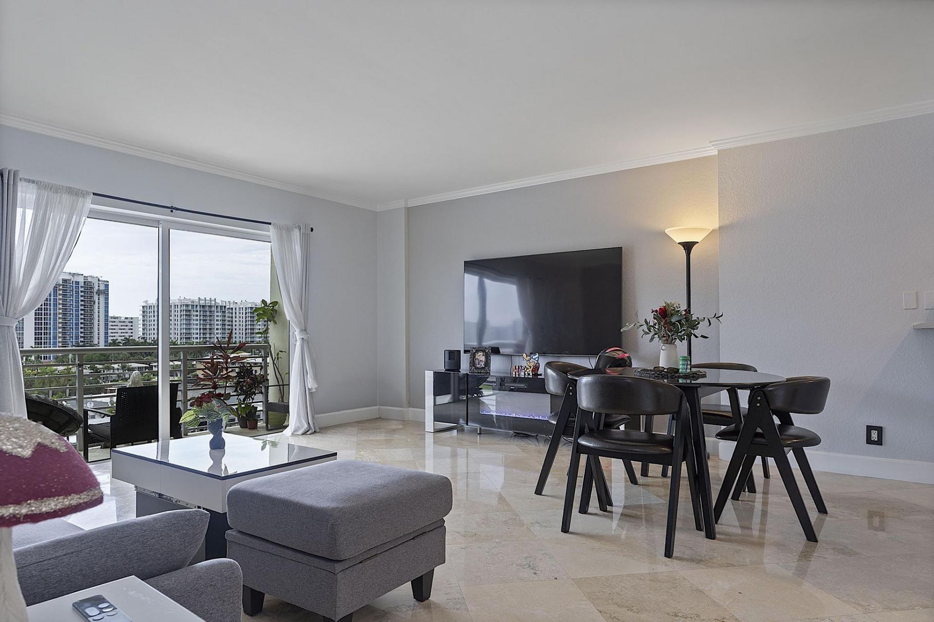 2900 NE 30th Street, Unit Apt 8j, Fort Lauderdale, FL 33306 Photo