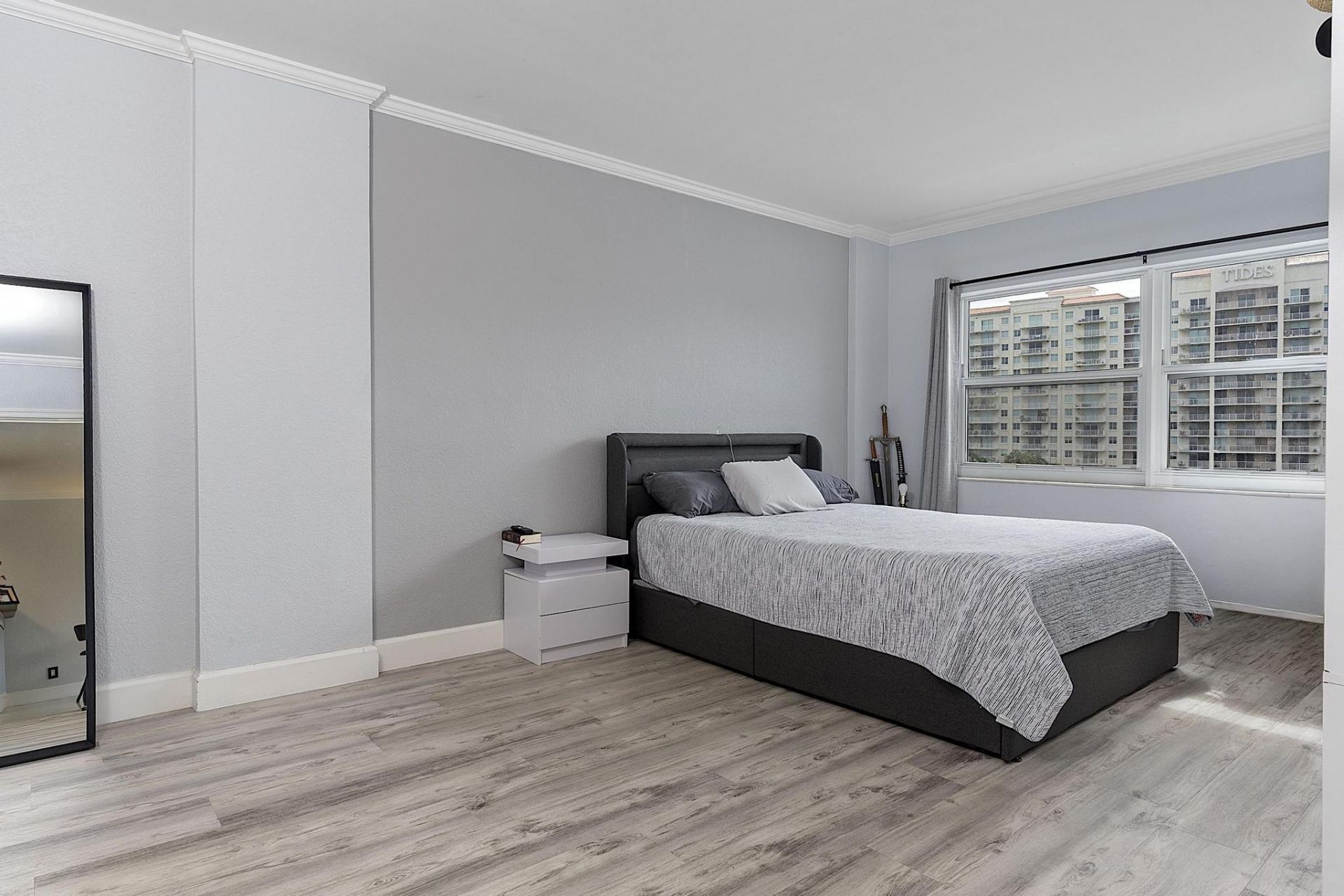 2900 NE 30th Street, Unit Apt 8j, Fort Lauderdale, FL 33306 Photo