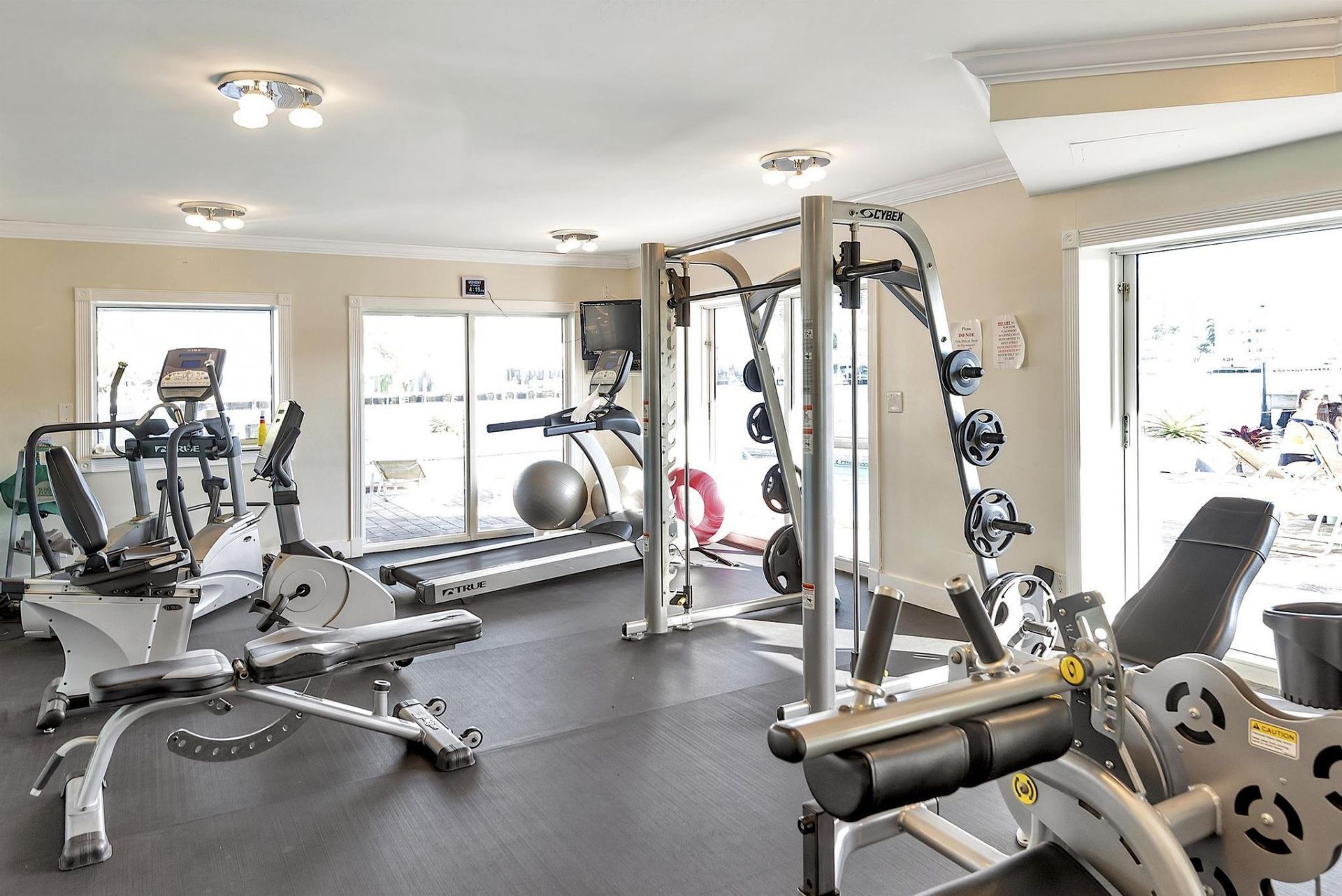 2900 NE 30th Street, Unit Apt 8j, Fort Lauderdale, FL 33306 Photo