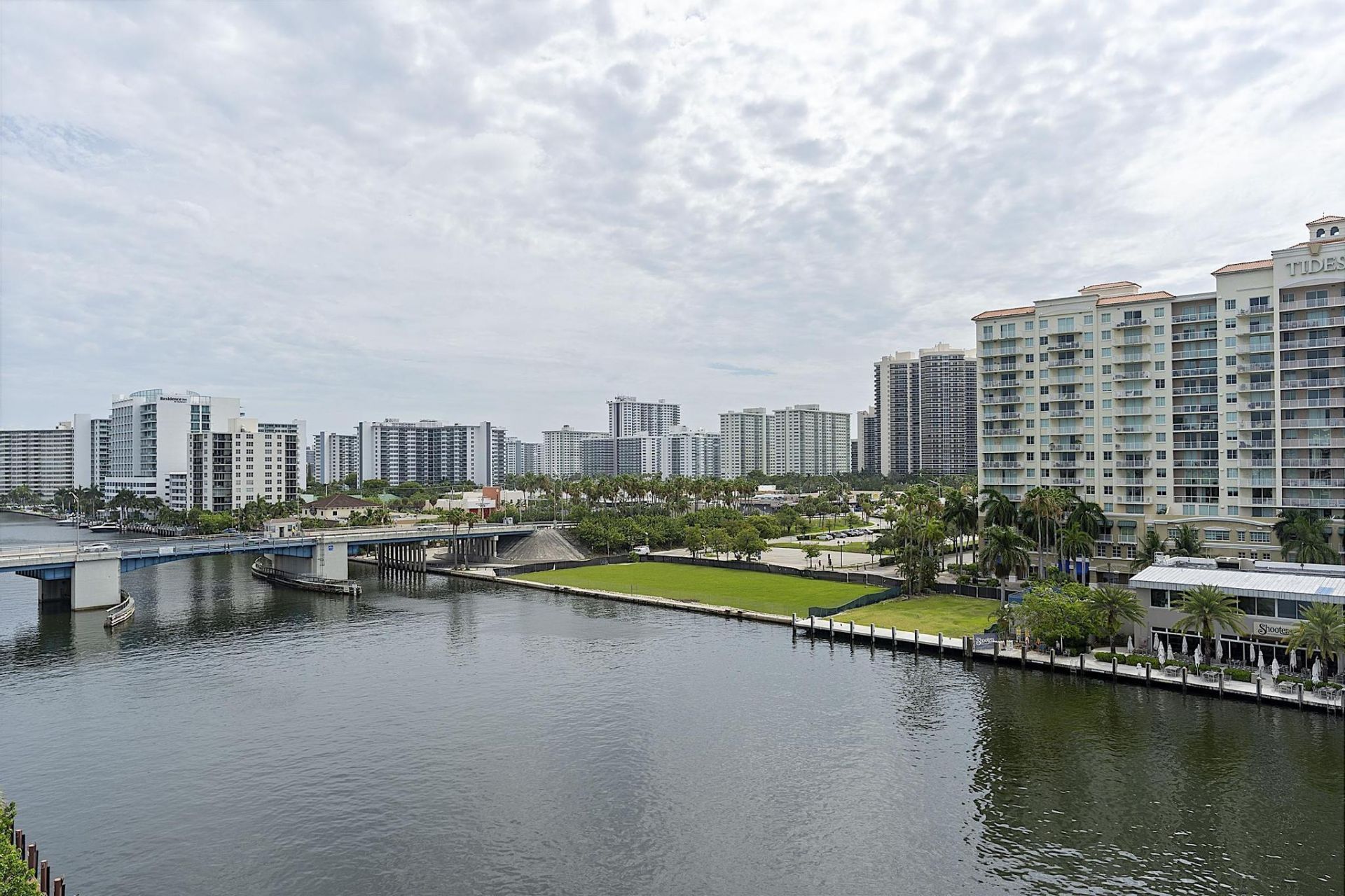 2900 NE 30th Street, Unit Apt 8j, Fort Lauderdale, FL 33306 Photo