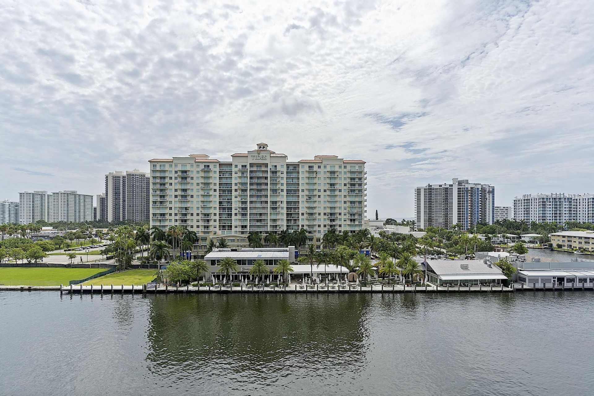 2900 NE 30th Street, Unit Apt 8j, Fort Lauderdale, FL 33306 Photo